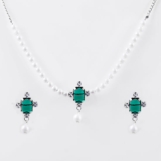 Pearl Strand Pendant Set