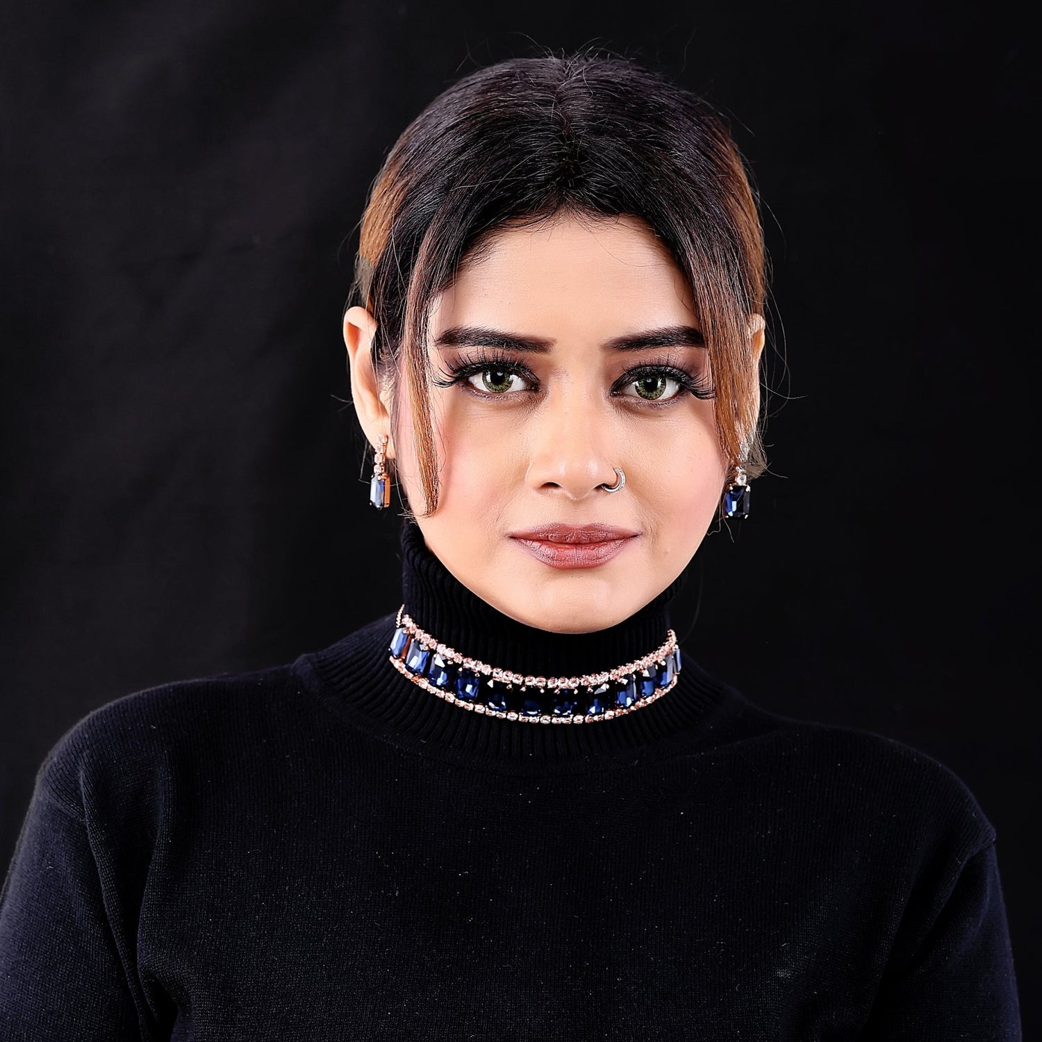 Sparkling Stone Choker - DIPME